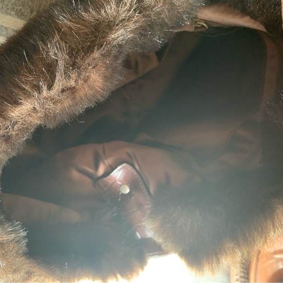 Bath & Body Works Faux Fur Tote - Picture 7 of 9